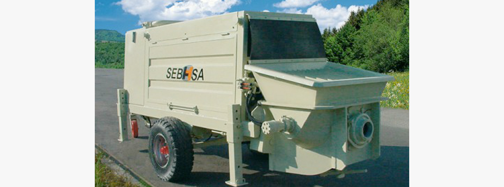 SEBHSA offers a wide variety of high quality and versatile concrete pumps to meet all the concrete pumping needs of any project.